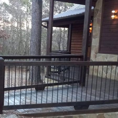 Iron Horse Lodge Sleeps 18, Games, Fire Pit, Hot Tub, Ev, More Broken Bow Zewnętrze zdjęcie