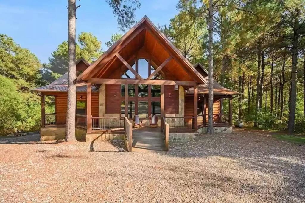 Iron Horse Lodge Sleeps 18, Games, Fire Pit, Hot Tub, Ev, More Broken Bow Zewnętrze zdjęcie
